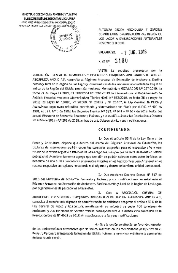 Res. Ex. N° 2100-2019 Autoriza cesión anchoveta y sardina común Región de Los Lagos a Región del Biobío.