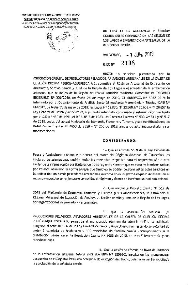 Res. Ex. N° 2108-2019 Autoriza cesión anchoveta y sardina común Región de Los Lagos a Región del Biobío.