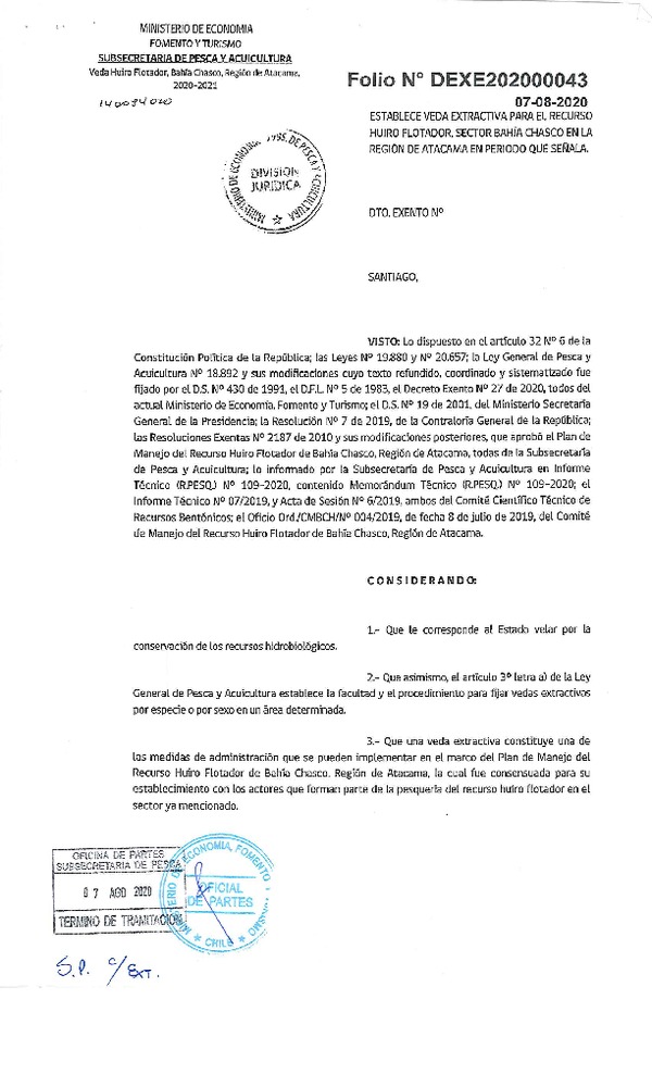 de. Ex. N° 043-2020 Establece Veda Extractiva para el Recurso Huiro Flotador, Sector Bahía Chasco, en la Región de Atacama, Período que Indica. (Publicado en Página Web 11-08-2020) (F.D.O. 14-08-2020)