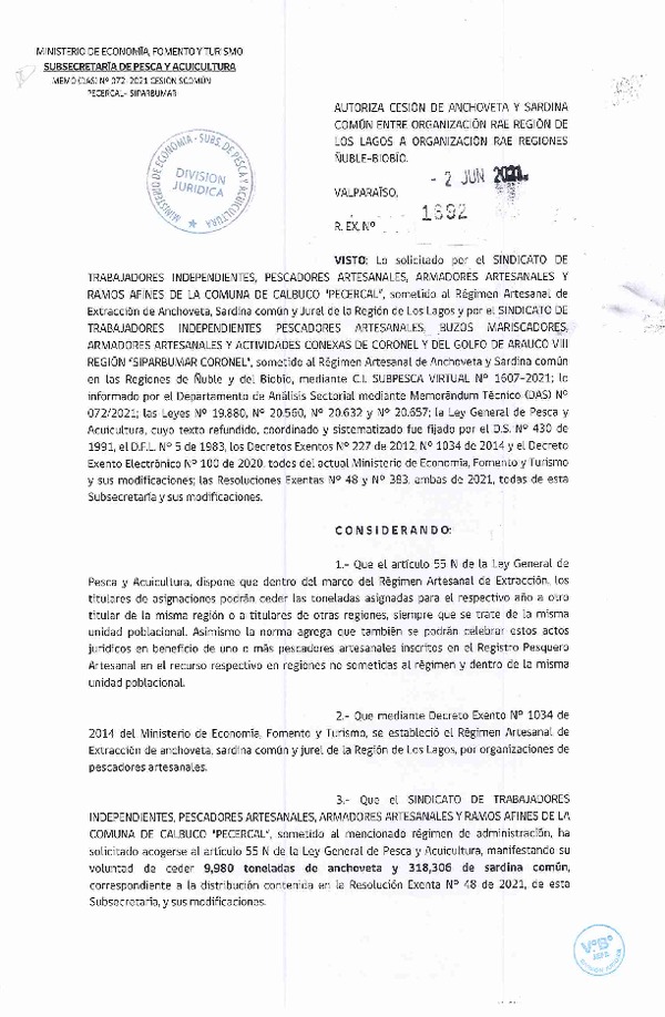 Res. Ex. N° 1692-2021 Autoriza Cesión Anchoveta y Sardina común, Región de Los Lagos a Ñuble-Biobío. (Publicado en Página Web 02-06-2021)