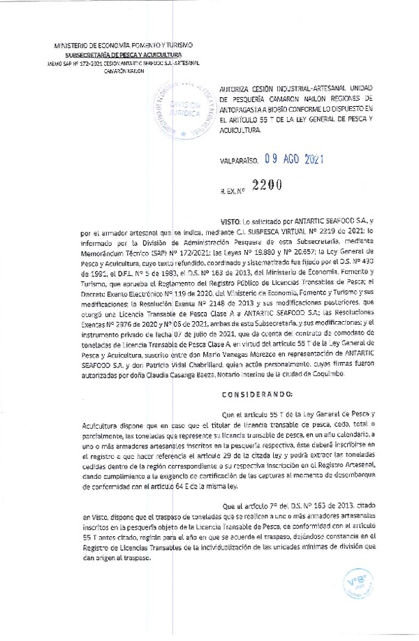 Res. Ex. N° 2200-2021 Autoriza Cesión Camarón Nailon, Regiones de Antofagasta a Región de del Biobío. (Publicado en Página Web 09-08-2021)