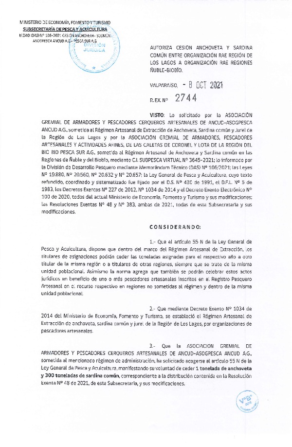 Res. Ex. N° 2744-2021 Autoriza Cesión Anchoveta y Sardina común, Región de Los Lagos a Ñuble-Biobío. (Publicado en Página Web 08-10-2021)