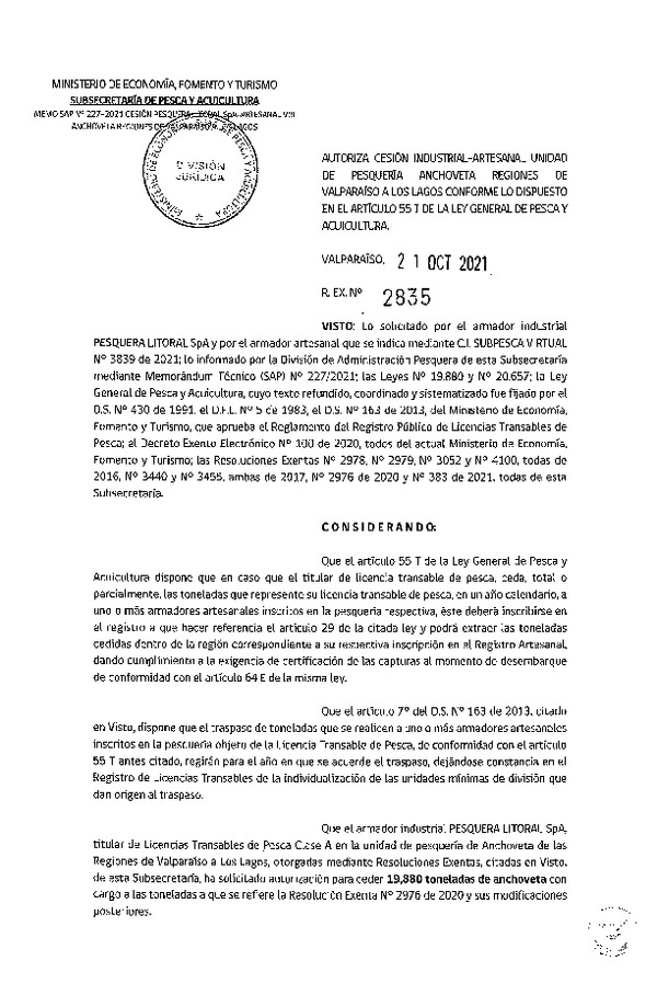 Res. Ex. N° 2835-2021 Autoriza Cesión unidad de pesquería Sardina común, Regiones Valparaíso a Los Lagos. (Publicado en Página Web 22-10-2021)