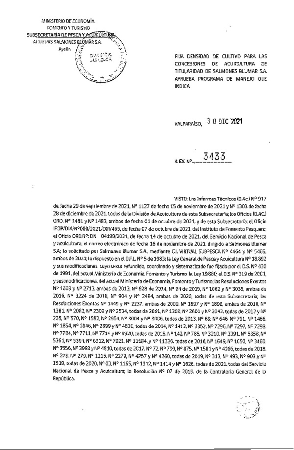 Res. Ex N° 3433-2021 Fija densidad de cultivo para las concesiones de acuicultura de titularidad de Salmones Blumar S.A.