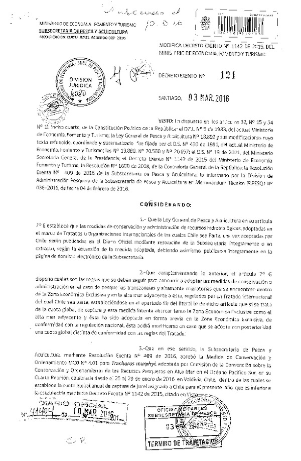 Dec. Ex. N° 121-2016 Modifica Dec. Ex. N° 1142-2015 Establece Cuota Anual de Captura recurso Jurel XV-II, III-IV, V-IX y XIV-X, Sometidas a Licencias Transables de Pesca 2015. (F.D.O. 10-03-2016)