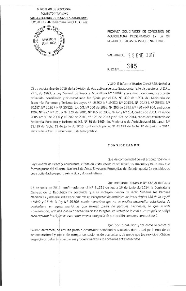 Res. Ex. N° 305-2017 Rechaza solicitudes de concesión de acuicultura presentadas en la XII Región.