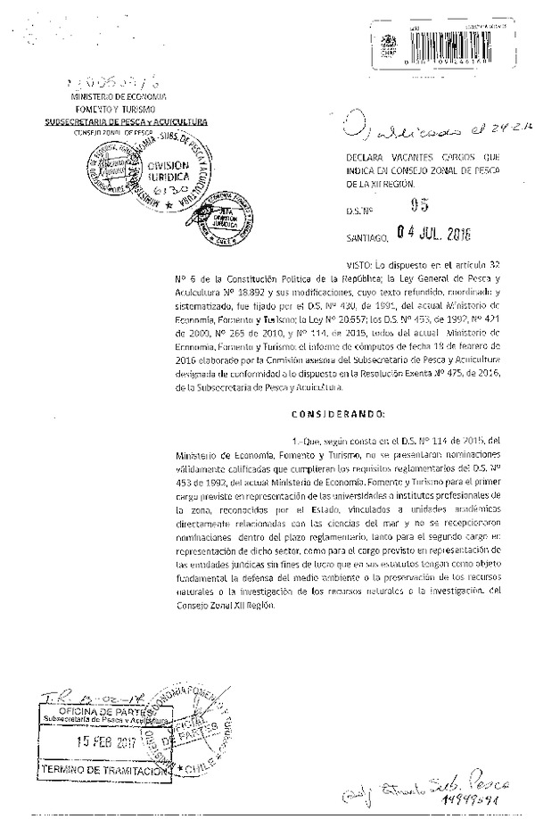 D.S. N° 95-2016 Declara Vacantes Cargos que Indica en Consejo Zonal de Pesca XII Región. (F.D.O. 24-02-2017)