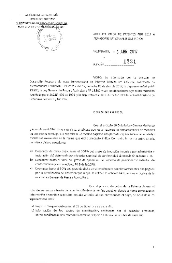 Res. Ex. N° 1221-2017 Modifica valores de patente año 2017 a armadores artesanales que indica.