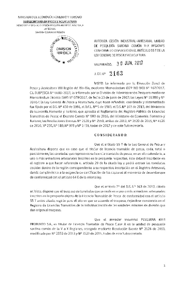 Res. Ex. N° 2163-2017 Autoriza cesión sardina común, VIII Región.