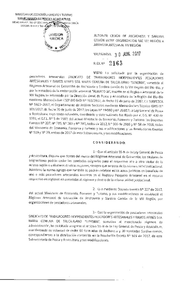 Res. Ex. N° 2165-2017 Autoriza cesión de Anchoveta y Sardina Común, VIII a XIV Región.