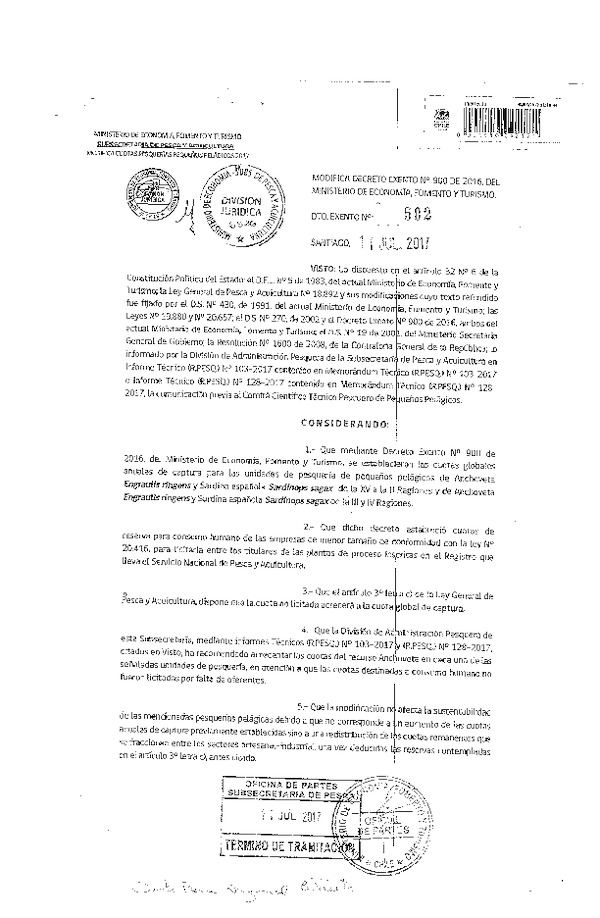 Dec. Ex. N° 502-2017 Modifica Dec. Ex. N° 900-2016 Que Establece Cuotas Anuales de Captura de Unidades de Pesquería de Recursos Pelágicos Pequeños que Indica, Sometidas a Licencias Transables de Pesca, Año 2017. (Publicado en Página Web 13-07-2017) (F.D.O. 14-07-2017)