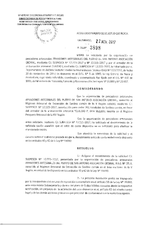 Res. Ex. N° 3898-2017 Acoge desistimiento de solicitud que indica.