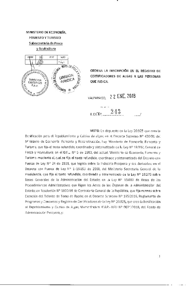 Res. Ex. N° 243-2018 Ordena la inscripción en el registro de certificadores de algas a las personas que indica.