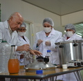 Algueras de Coliumo desarrollan su propia línea de cosmética natural