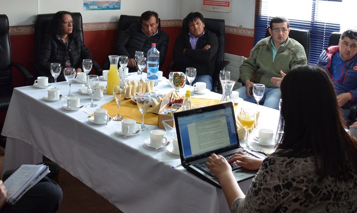 Comité de manejo de crustáceos de Magallanes solicitó ampliación de temporada extractiva de centolla para el 2016