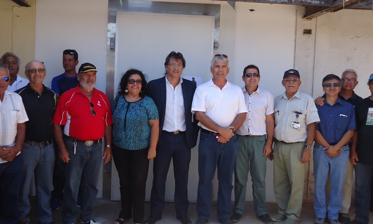 Con apoyo de la Subpesca y Gore pescadores artesanales de Arica adquieren cámara de frío para el manejo de productos del mar